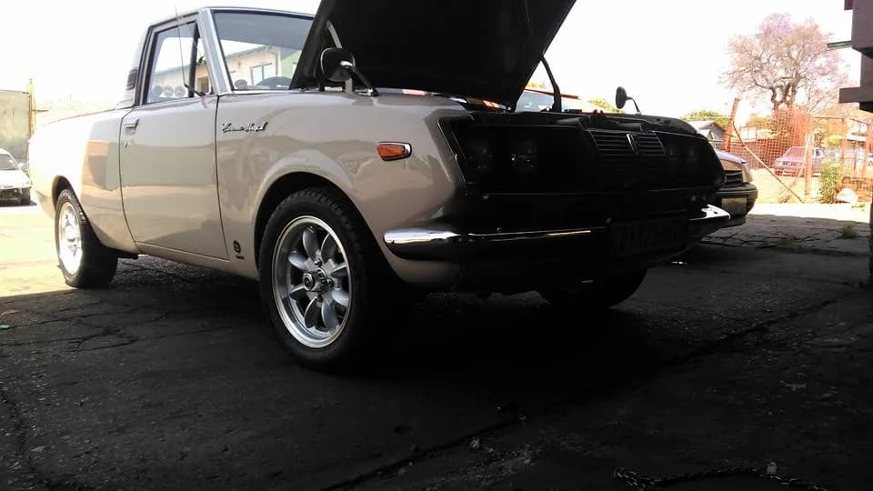 Toyota Corona 3T ITBs